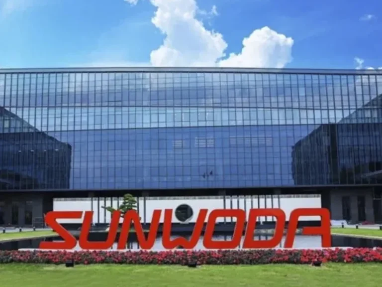 ผลงาน Build-to-Suit รับสร้างคลีนรูมมาตรฐาน ISO 6 และ ISO 7 พื้นที่ 80,000 ตร.ม. สำหรับอุตสาหกรรมยานยนต์ไฟฟ้า (EV) ให้กับโรงงาน SUNWODA ดำเนินการโดย VOV International รีวิวผลงาน Build-to-Suit รับสร้างคลีนรูม EV พื้นที่ 80,000 ตร.ม. มาตรฐาน ISO 6 & 7 ให้กับ SUNWODA เฟส 1 พร้อมระบบ HVAC และ SUS Duct โดย VOV