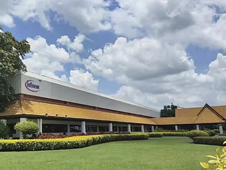 ผลงาน รับสร้างคลีนรูม Semiconductor มาตรฐาน ISO 7 และ ISO 8 พื้นที่กว่า 3,000 ตร.ม. แบบ Turnkey Design ให้กับโรงงาน Infineon ผ่านมาตรฐาน NEBB โดย VOV International