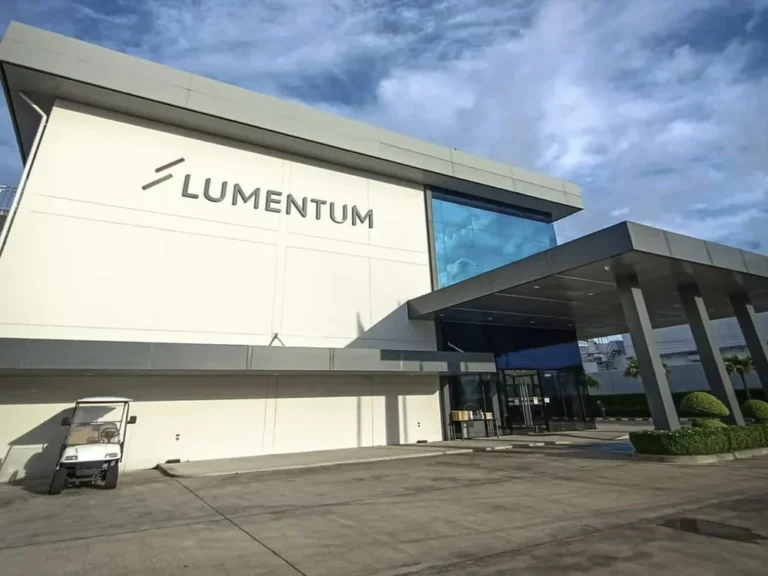 ผลงาน Turnkey Design ผลงาน รับสร้างคลีนรูม Turnkey มาตรฐาน ISO 5 และ ISO 6 พื้นที่ 3,000 ตร.ม. สำหรับอุตสาหกรรม Photonics & Next-Gen AI Data Center ให้กับโรงงาน LUMENTUM